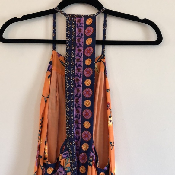 ecoté Open Back Floral Dress - Picture 6 of 8